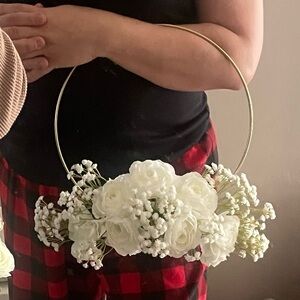 Elegant Floral Hoop bouquet